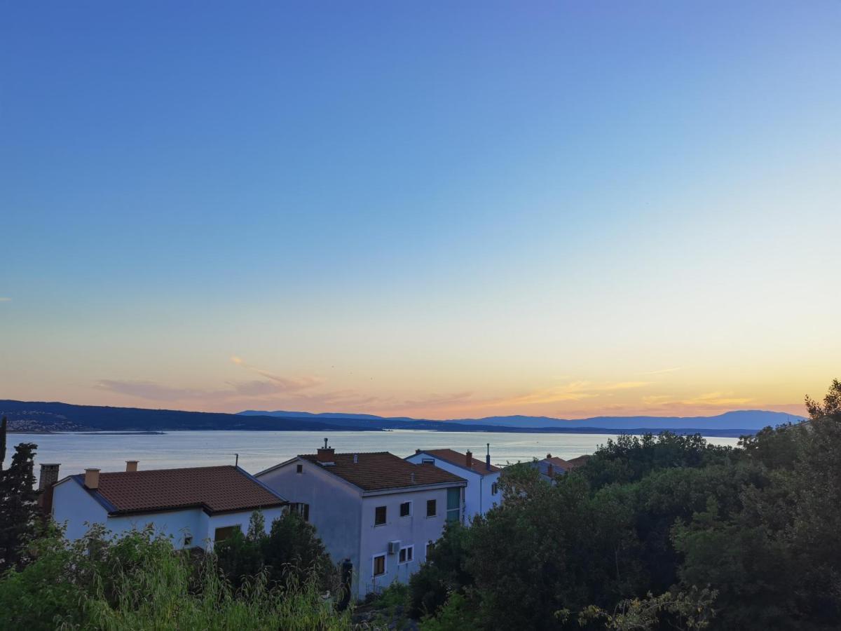 Apartment Pek Crikvenica Exteriör bild